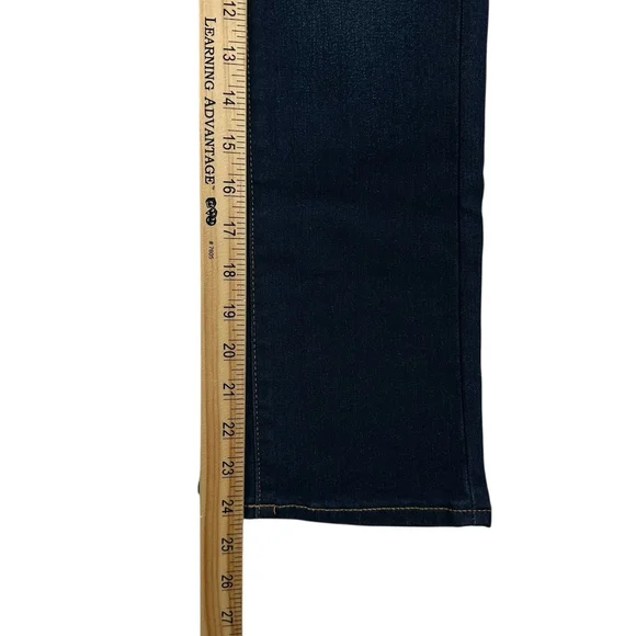 Levi’s Girls Boot Cut Dark Wash Blue Jeans Size 8 - Picture 6 of 6